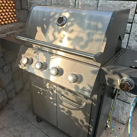 شقة Mornar